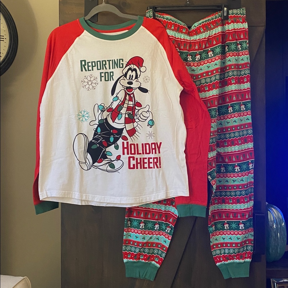 Disney Red and Green Holiday Pajama Set